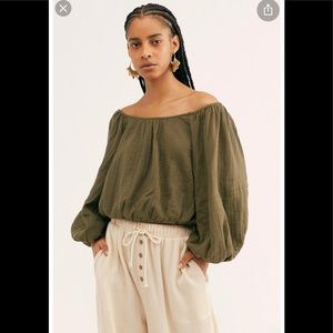 Free People Sunday Funday Pullover Size Medium - NWT